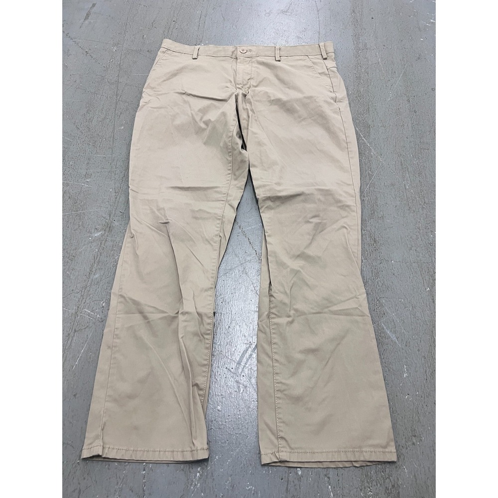 Izod Advantage Performance Pants Mens 34x30 Beige Straight Fit Stretch Chino